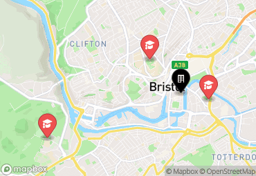 Closest campuses from Favell House