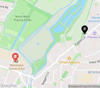 Closest campuses from Erasmus Park