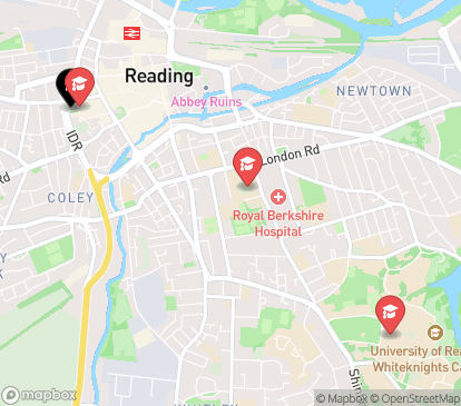 Closest campuses from Queens Court