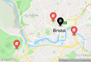 Closest campuses from Centre Gate