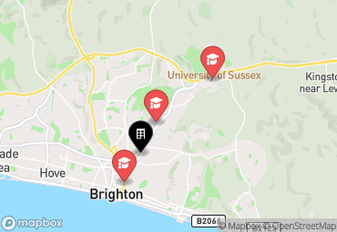 Closest campuses from Ravilious House