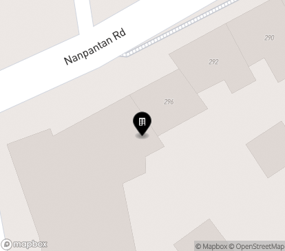 Closest campuses from Longcliffe House